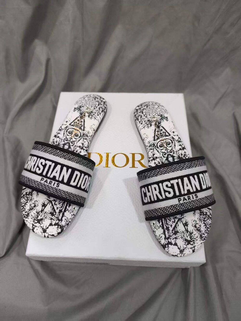 Dior Women's Authentic Sandals